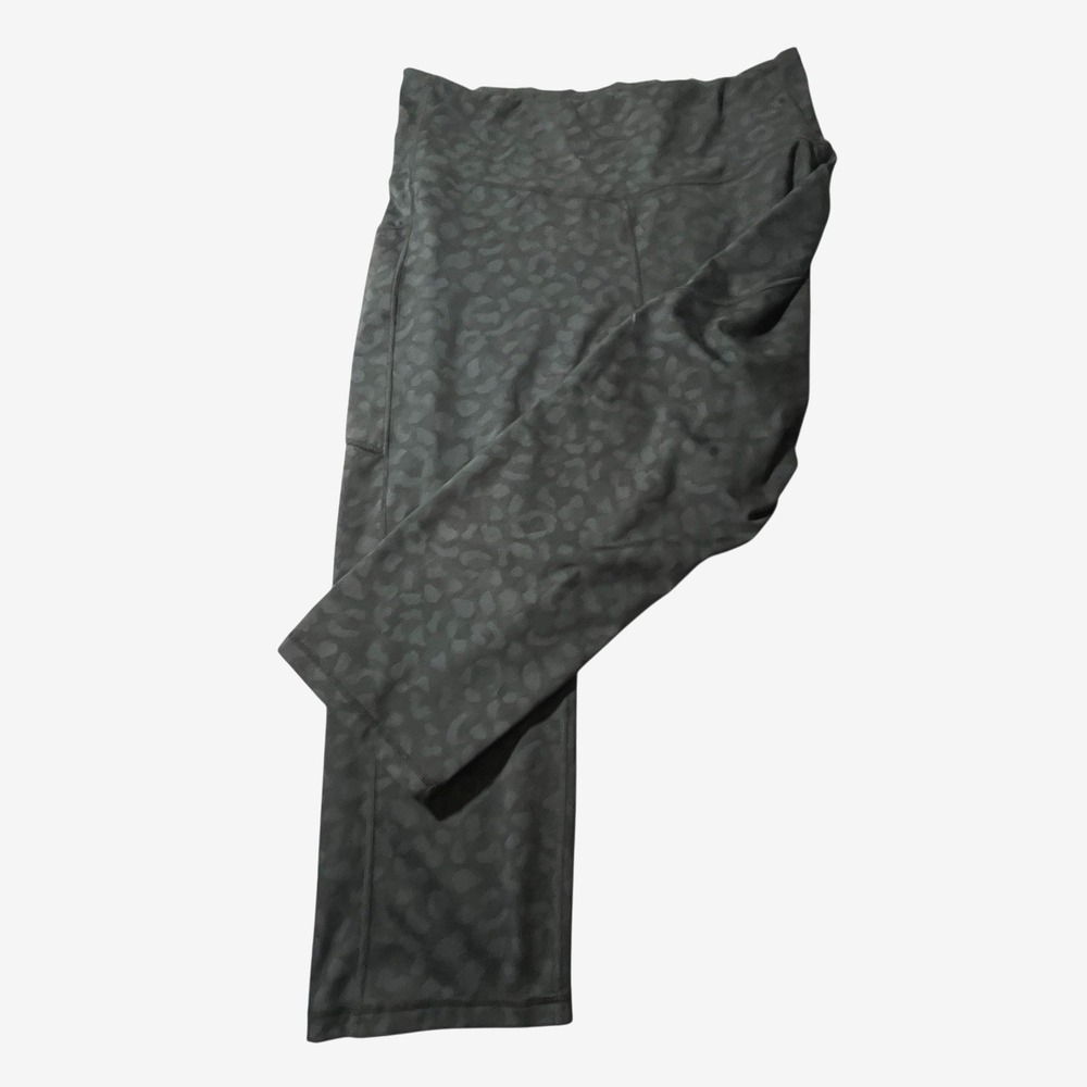 Osodos Sz 2XL Capri Yoga Pants Leopard Print Fitness‎ High Waist Pockets Workout